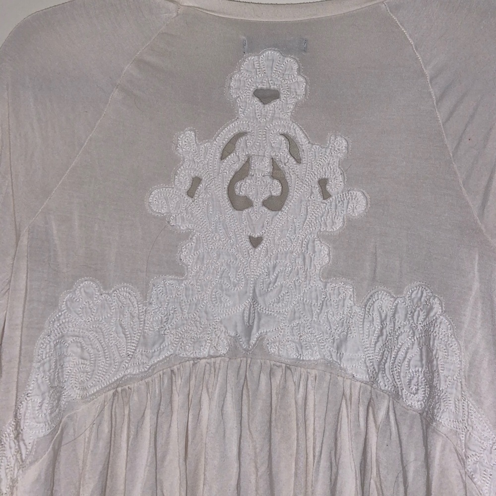 White long sleeve shirt.
